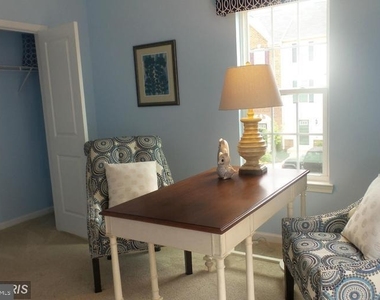 6946 Kona Drive - Photo Thumbnail 9