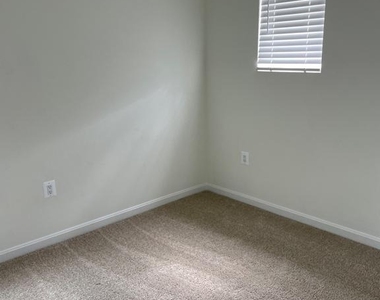2889 White Tail Drive - Photo Thumbnail 27