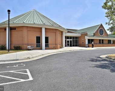 204 Shenandoah Street Se - Photo Thumbnail 22