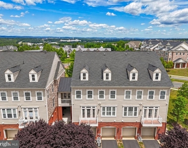 42572 Wildly Terrace - Photo Thumbnail 2