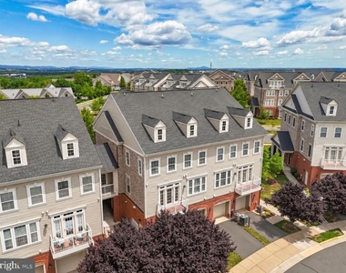 42572 Wildly Terrace - Photo Thumbnail 1