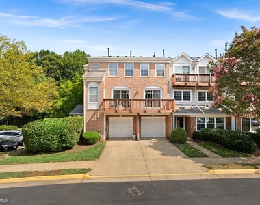 11706 Rockaway Lane - Photo Thumbnail 35