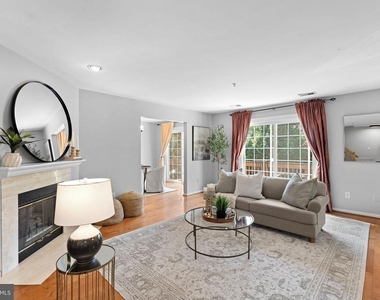 11706 Rockaway Lane - Photo Thumbnail 3