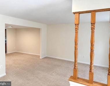 6281 Rathlin Drive - Photo Thumbnail 2