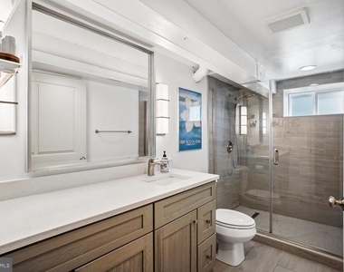 3155 Norfolk Lane - Photo Thumbnail 11