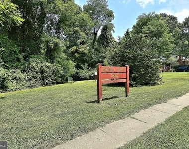 3155 Norfolk Lane - Photo Thumbnail 23