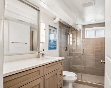 3155 Norfolk Lane - Photo Thumbnail 12