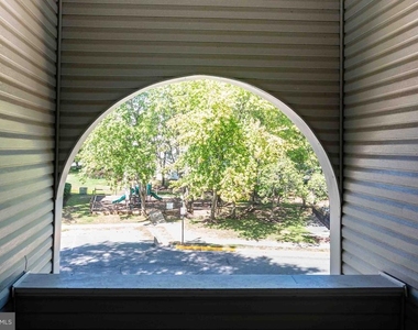 5704 Shadwell Court - Photo Thumbnail 31