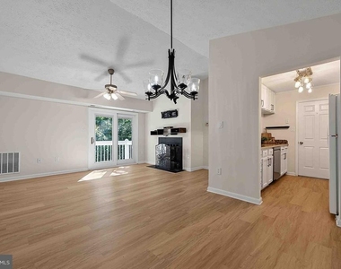 5704 Shadwell Court - Photo Thumbnail 6