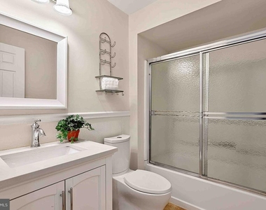 5704 Shadwell Court - Photo Thumbnail 23