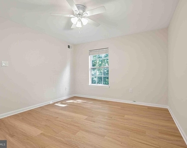 5704 Shadwell Court - Photo Thumbnail 13