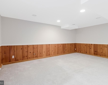 7025 Strathmore Street - Photo Thumbnail 46