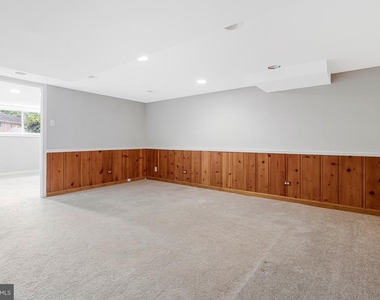 7025 Strathmore Street - Photo Thumbnail 43