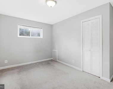 7025 Strathmore Street - Photo Thumbnail 37