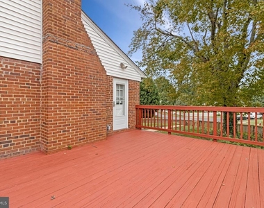 7025 Strathmore Street - Photo Thumbnail 58