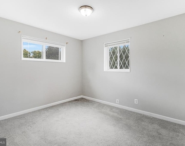 7025 Strathmore Street - Photo Thumbnail 31