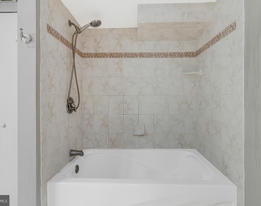 7025 Strathmore Street - Photo Thumbnail 22