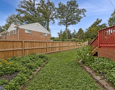 7025 Strathmore Street - Photo Thumbnail 48