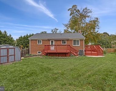 7025 Strathmore Street - Photo Thumbnail 51