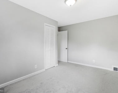 7025 Strathmore Street - Photo Thumbnail 38