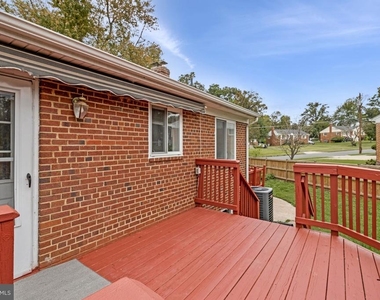 7025 Strathmore Street - Photo Thumbnail 54