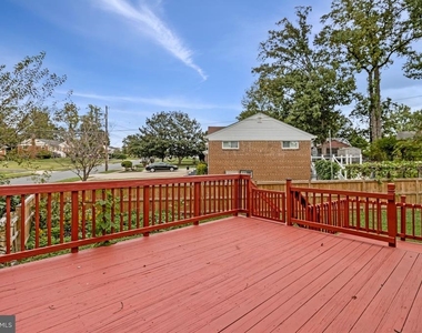 7025 Strathmore Street - Photo Thumbnail 59