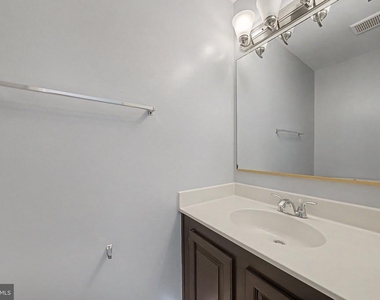 6941 Compton Lane - Photo Thumbnail 25