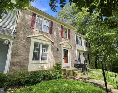 6176 Martins Landing Court - Photo Thumbnail 2