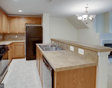 12442 Liberty Bridge Road - Photo Thumbnail 20