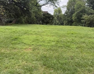 9291 Bailey Lane - Photo Thumbnail 4