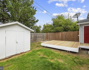 111 Nottoway Drive - Photo Thumbnail 35