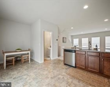 262 Norland Knoll Drive - Photo Thumbnail 21
