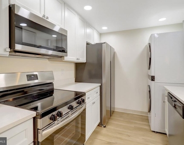 6300 Stevenson Avenue - Photo Thumbnail 10