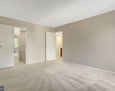 6300 Stevenson Avenue - Photo Thumbnail 16