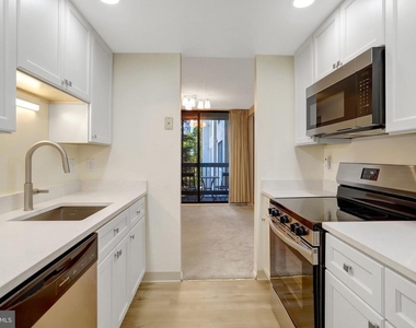 6300 Stevenson Avenue - Photo Thumbnail 11