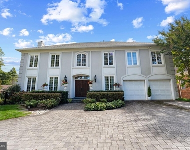 4304 Lorcom Lane - Photo Thumbnail 1