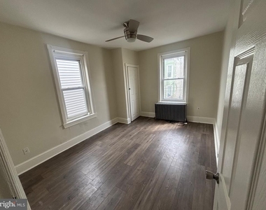 725 E Cornwall Street - Photo Thumbnail 6