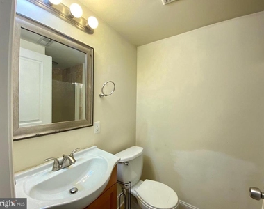 1419 N 17th Street - Photo Thumbnail 17