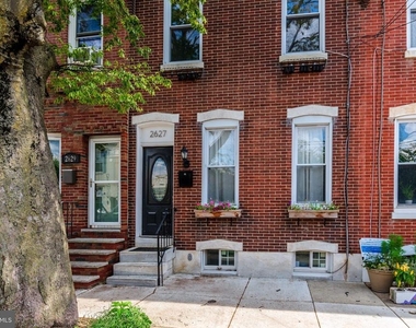 2627 E Thompson Street - Photo Thumbnail 26