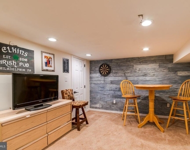 2627 E Thompson Street - Photo Thumbnail 20