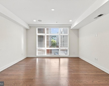 138-40 N Front Street - Photo Thumbnail 11