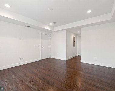 138-40 N Front Street - Photo Thumbnail 12