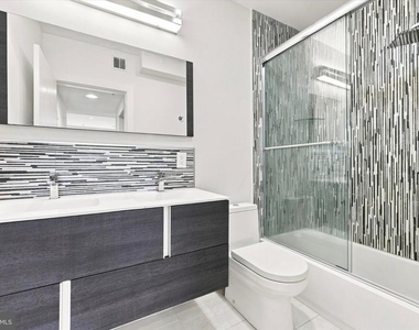 138-40 N Front Street - Photo Thumbnail 9