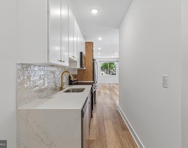 239 S Farragut Street - Photo Thumbnail 22