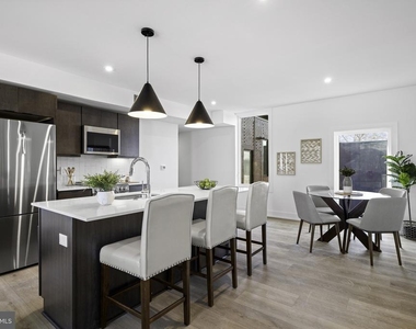 5200 Chester Avenue - Photo Thumbnail 3
