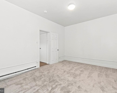 2047 S 60th Street - Photo Thumbnail 7