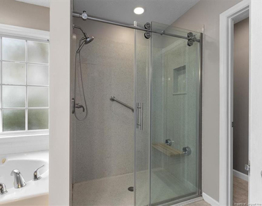 85 Spindale Place - Photo Thumbnail 14
