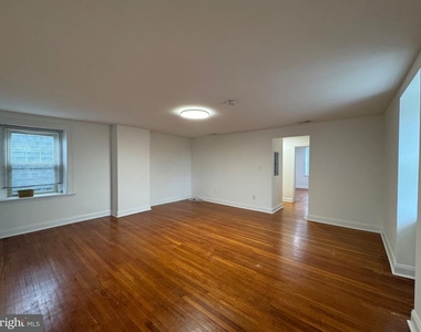 6316 Germantown Avenue - Photo Thumbnail 2