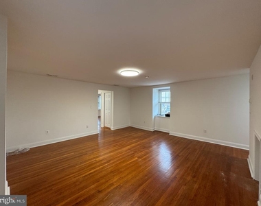6316 Germantown Avenue - Photo Thumbnail 4