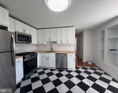 6316 Germantown Avenue - Photo Thumbnail 1